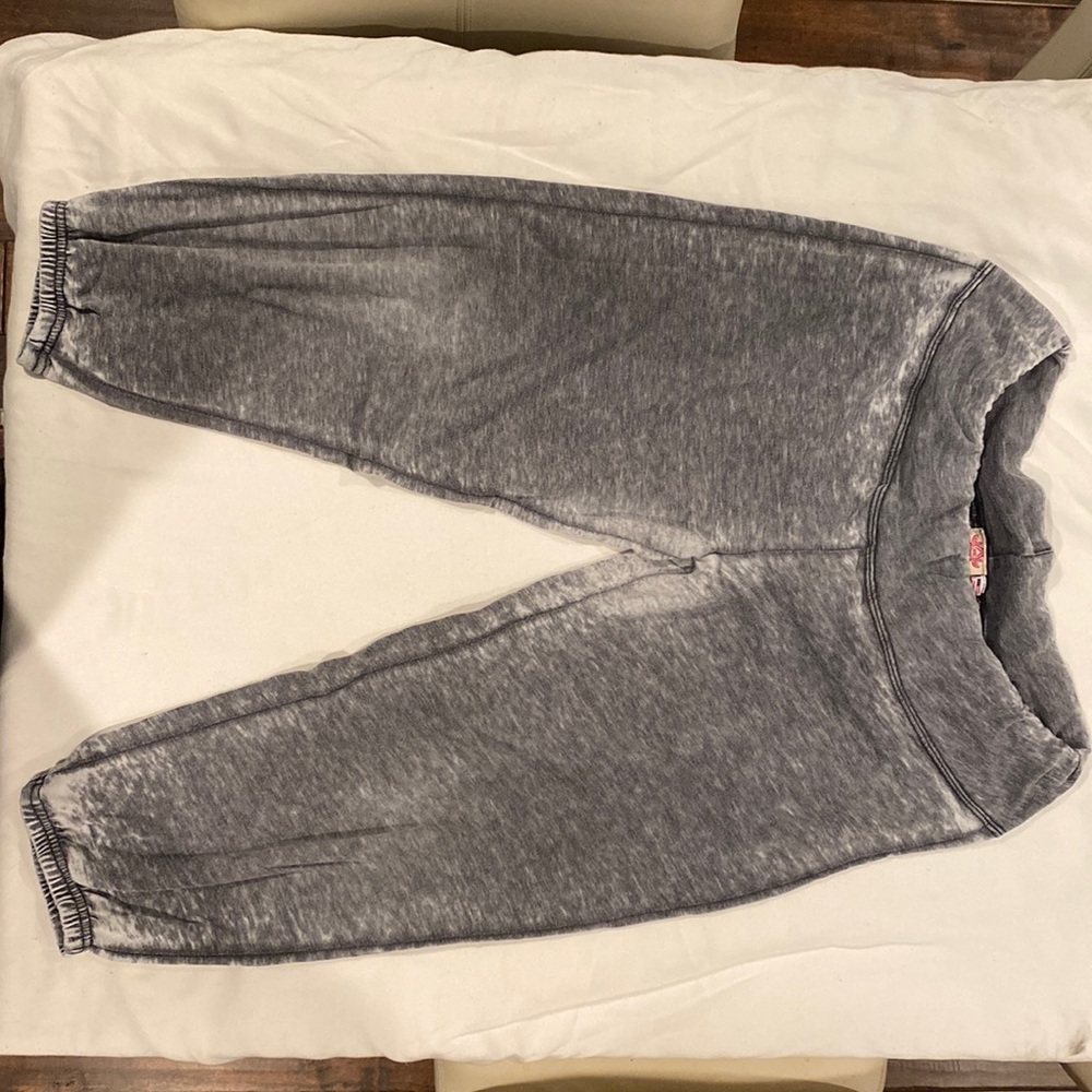 PL Movement pre-distressed grey activewear ankle length pant size XL